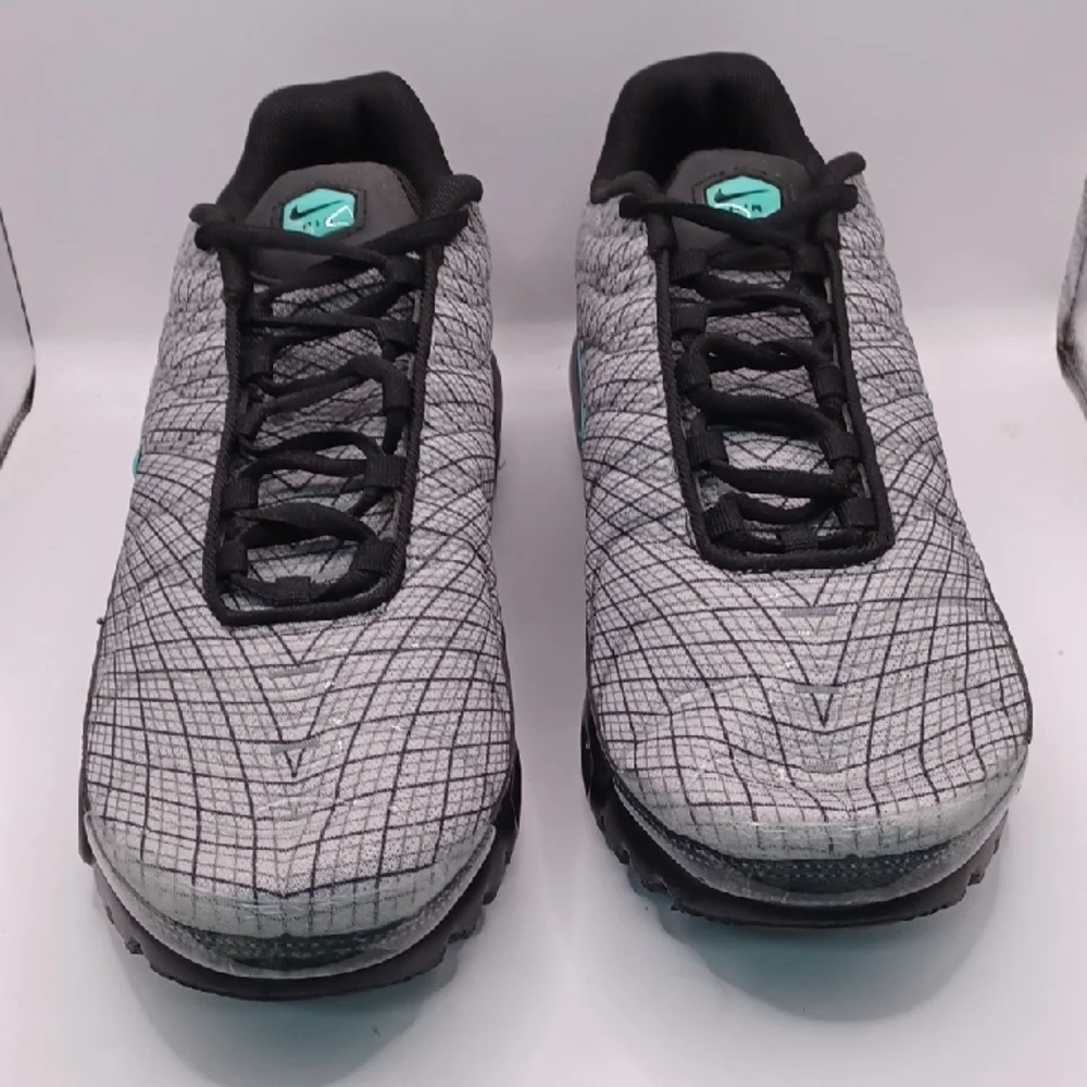 NEW Nike Air Max Plus TN-Black/Spirograph Sneakers Men Size 12 US FB3351-001 - Picture 2 of 12